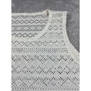 Women’s White Crochet Tank Top - Classic Lace Knit